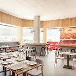 Ibis Queretaro