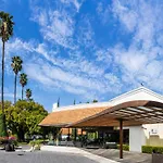 Hotel Flamingo Inn