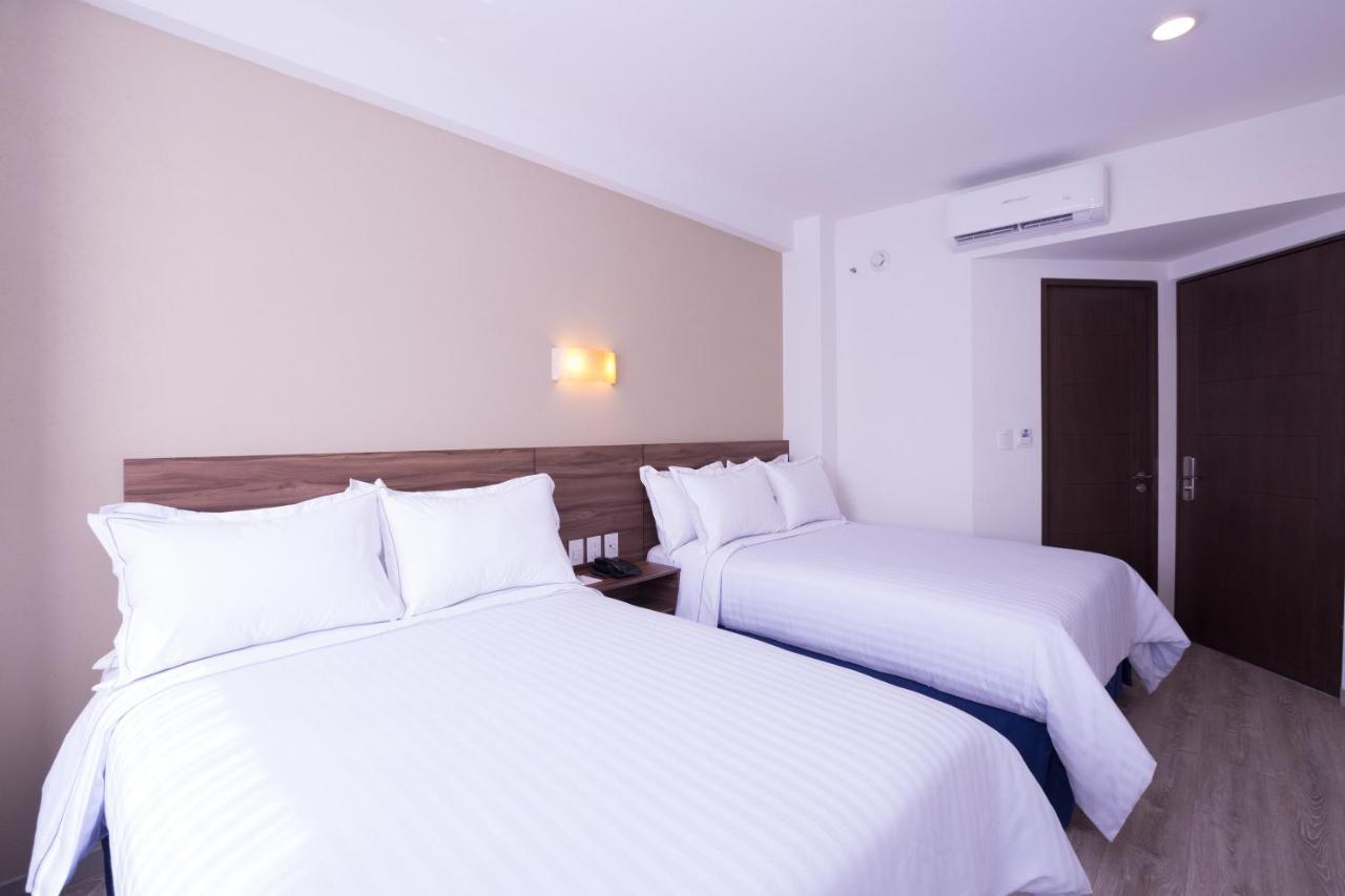 Crown Victoria Hotel 4*