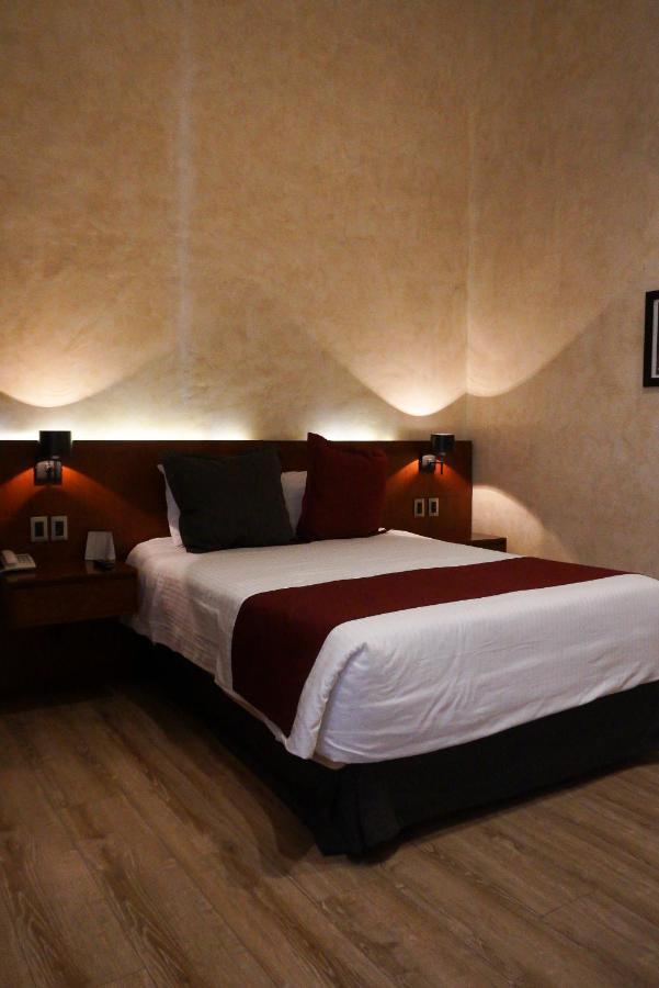 Hotel Madero