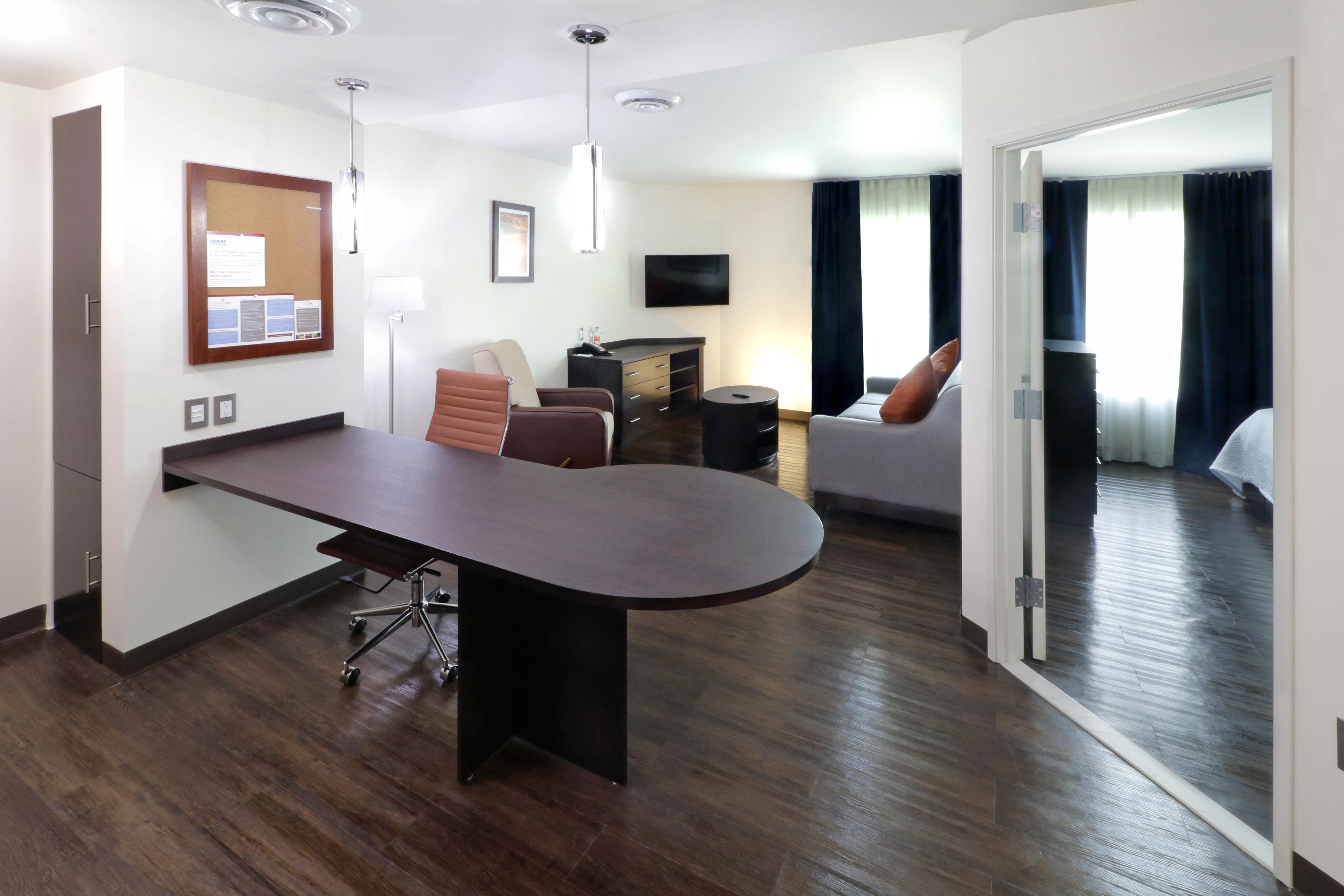 Candlewood - Queretaro Juriquilla By Ihg Hotel 3*