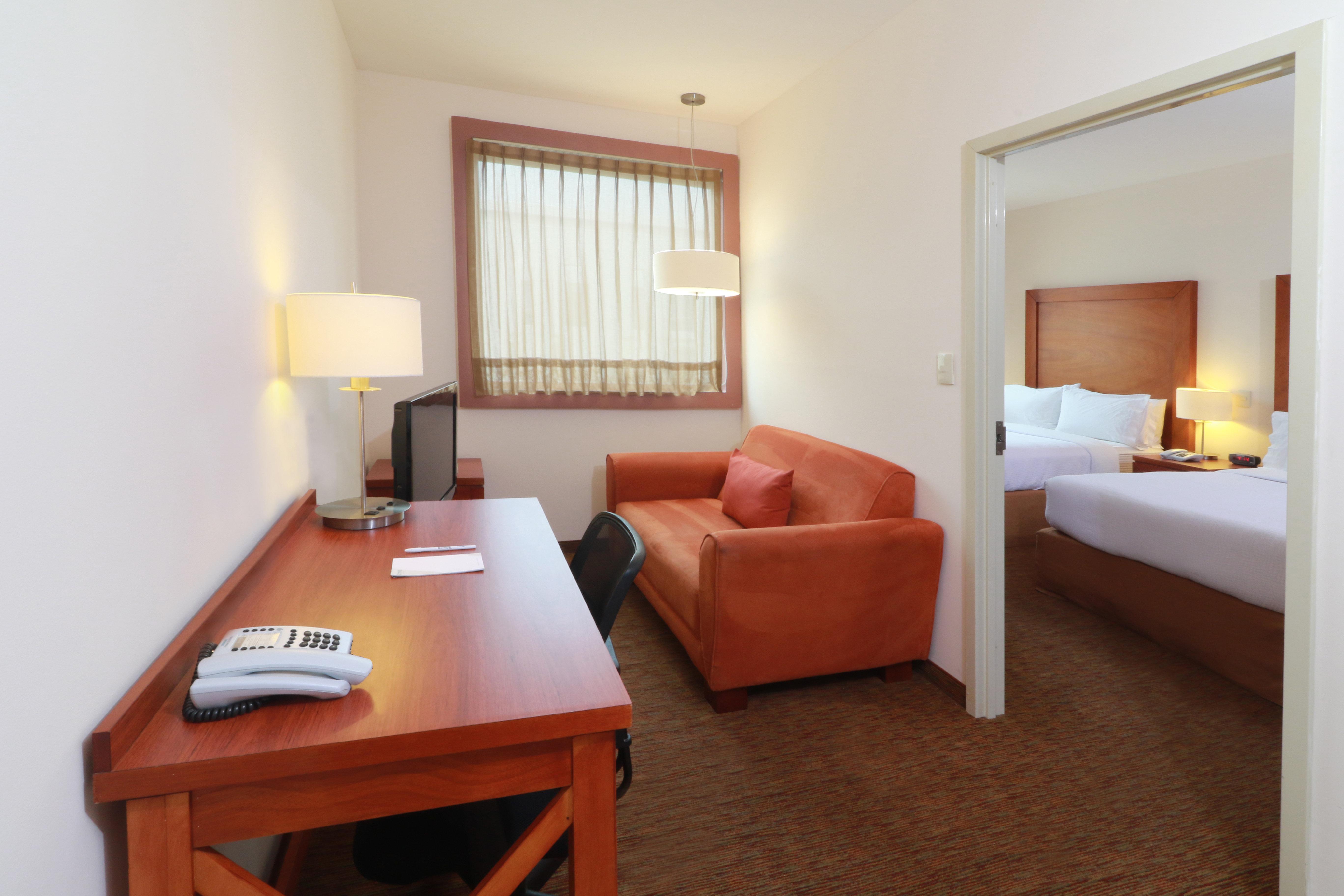 Staybridge Queretaro By Ihg 3* El Salitre