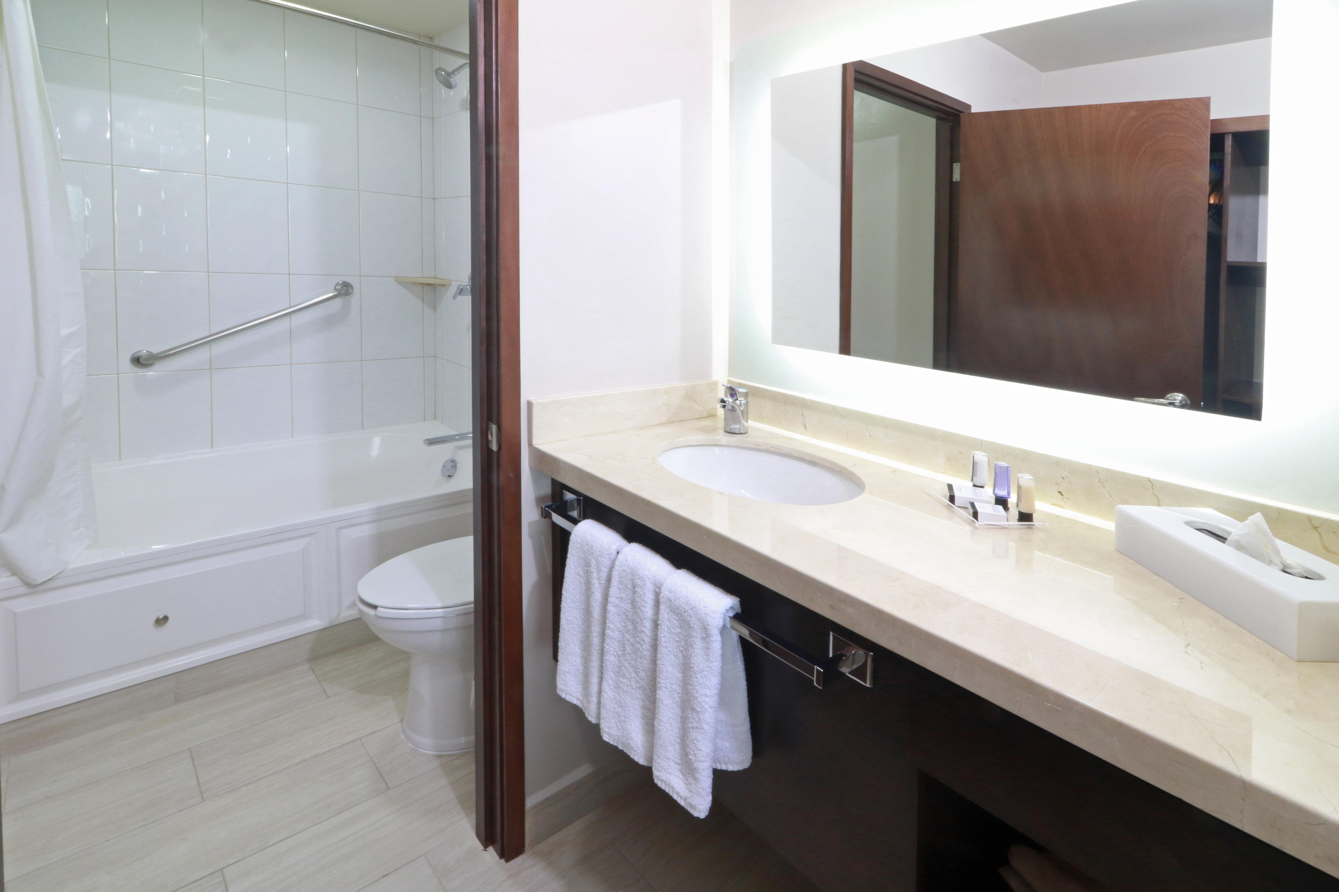Hotel Staybridge Queretaro By Ihg