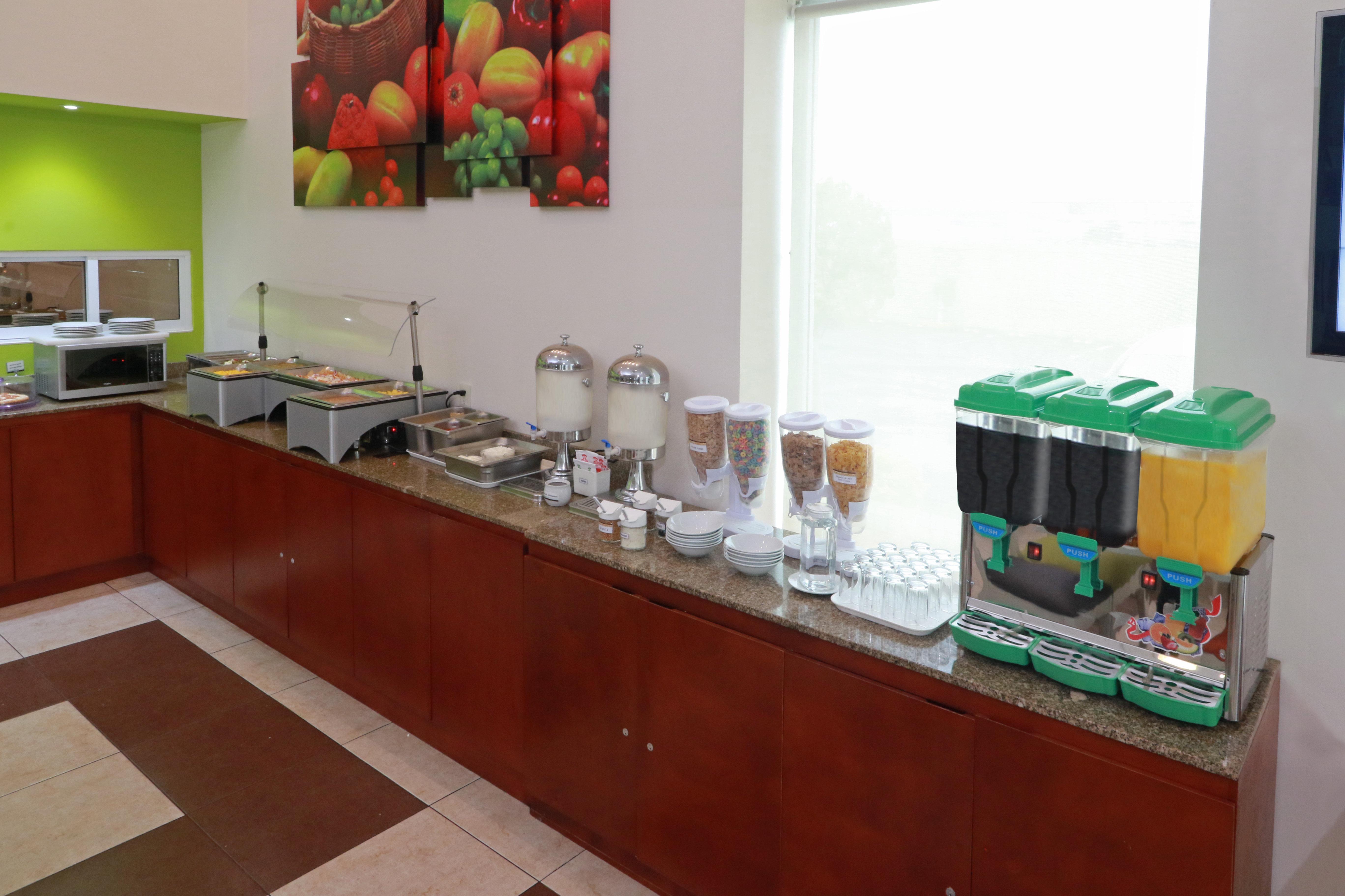 Hotel Staybridge Queretaro By Ihg