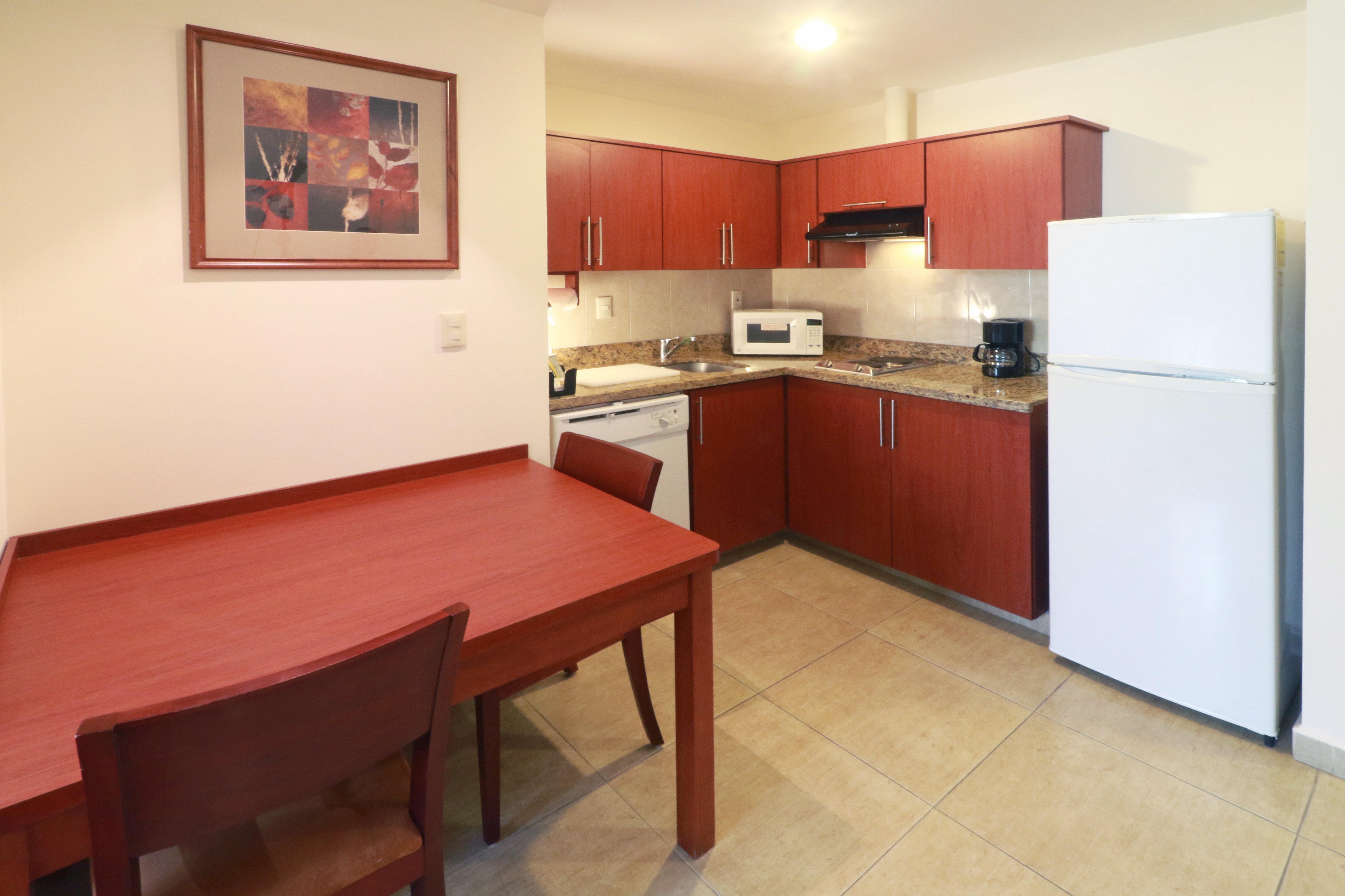 Staybridge Queretaro By Ihg Hotel 3*