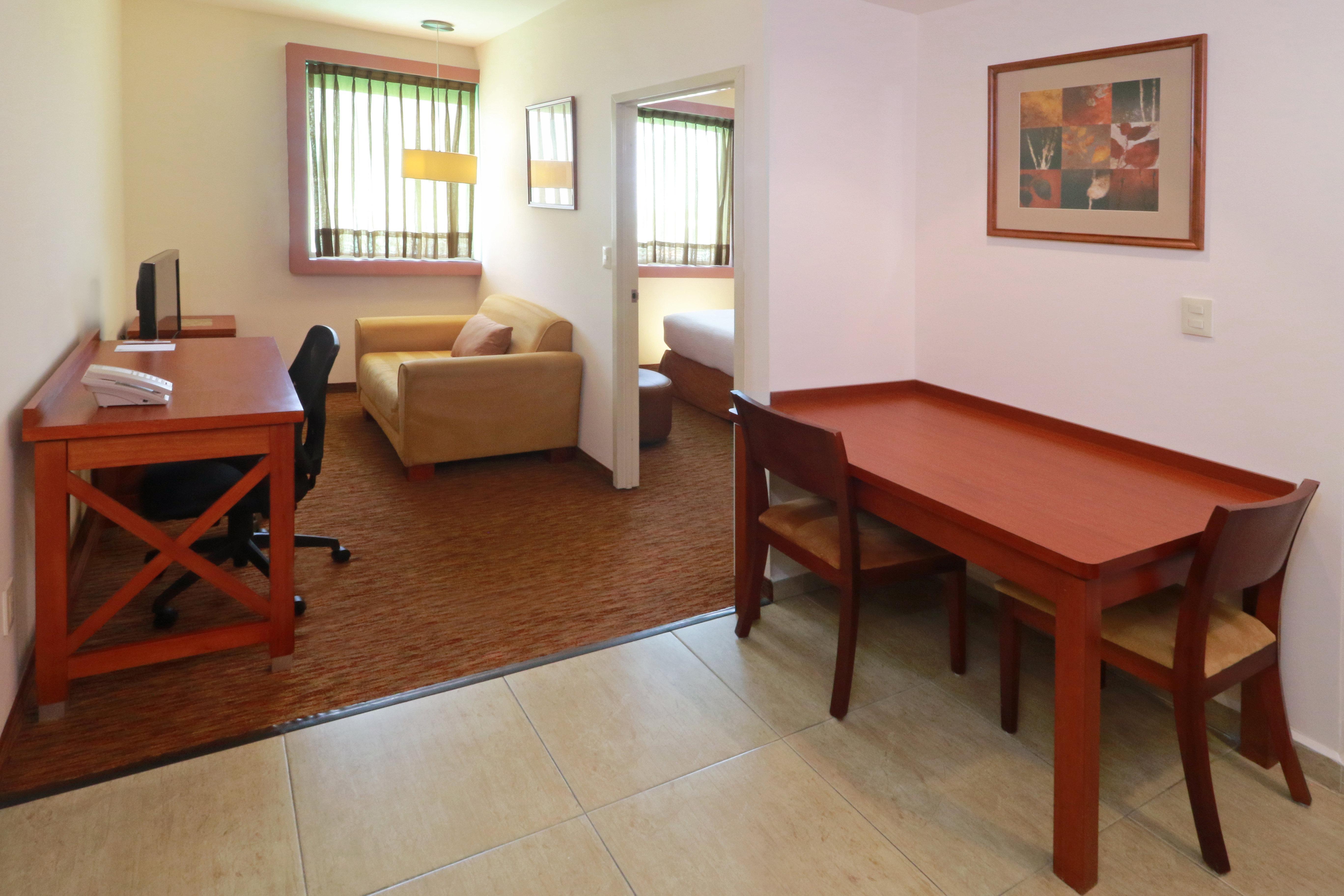 Hotel Staybridge Queretaro By Ihg El Salitre