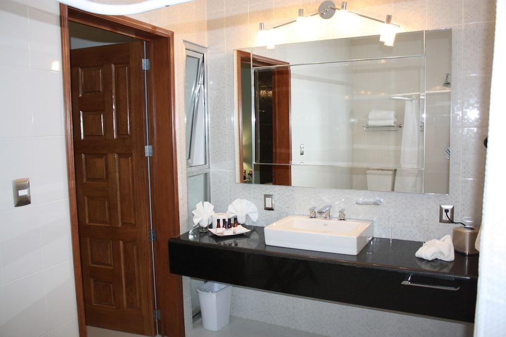 Zarzarosa Boutique Bed & Breakfast