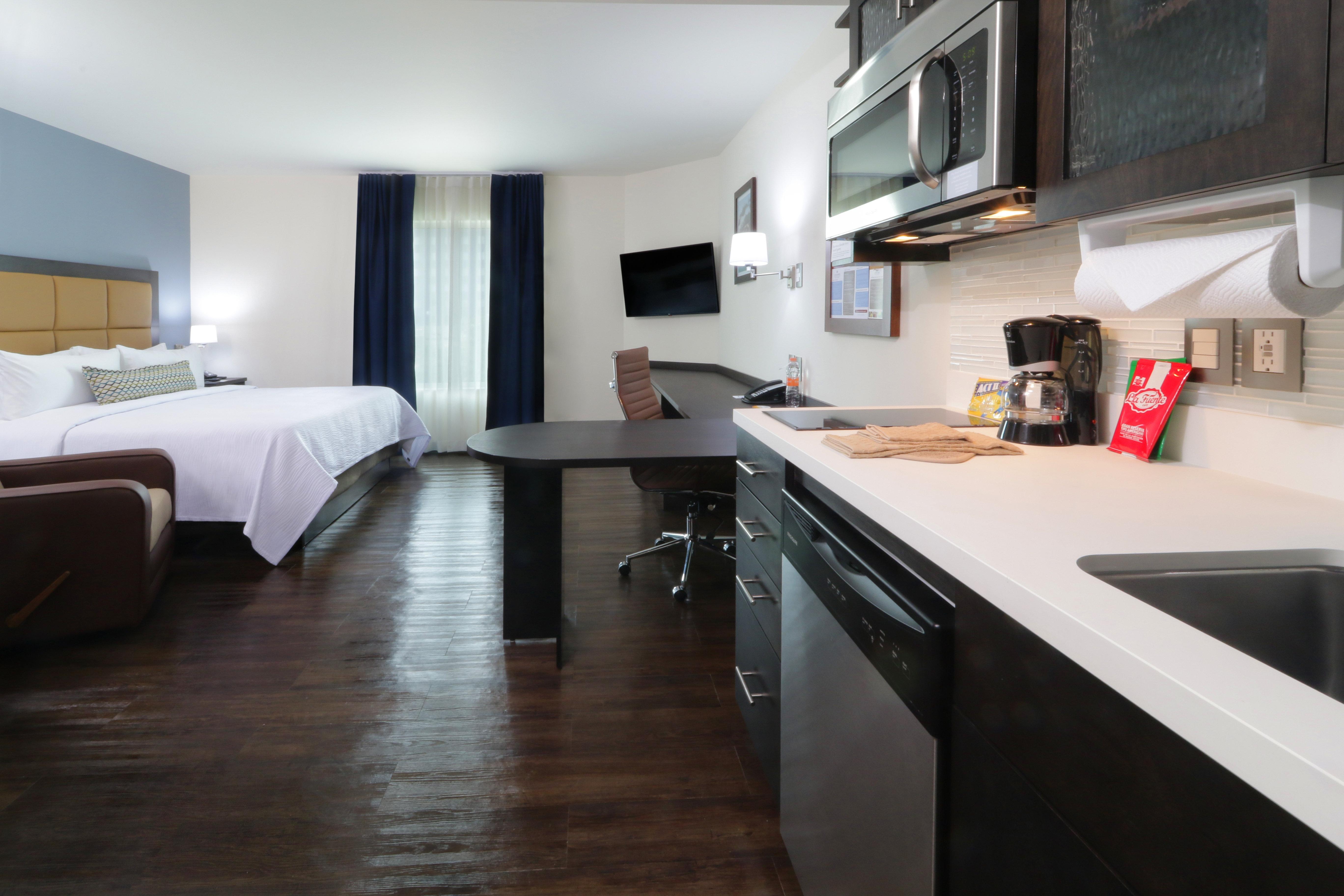 Hotel Candlewood - Queretaro Juriquilla By Ihg