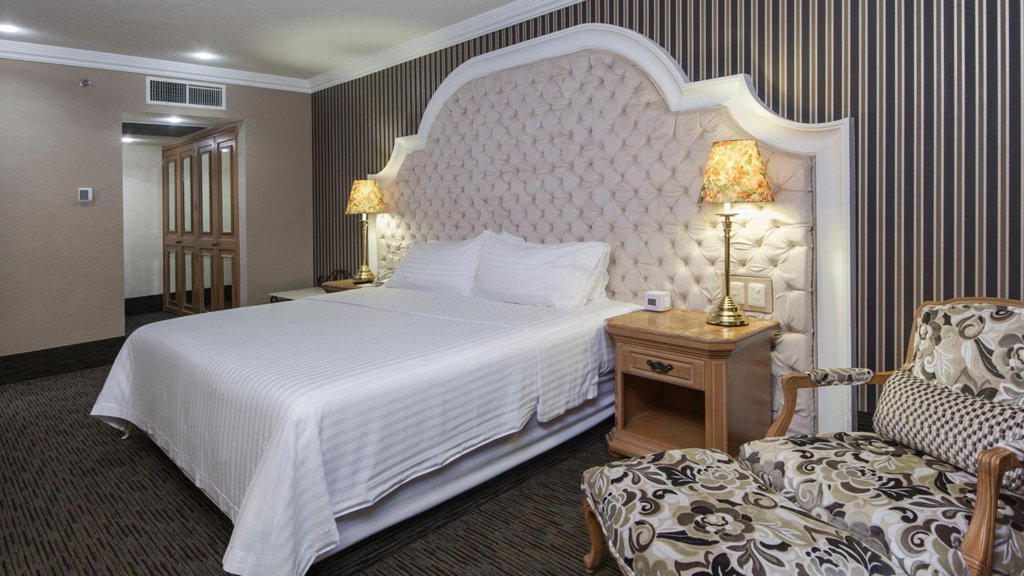 Hotel Centro Historico By Ihg Queretaro