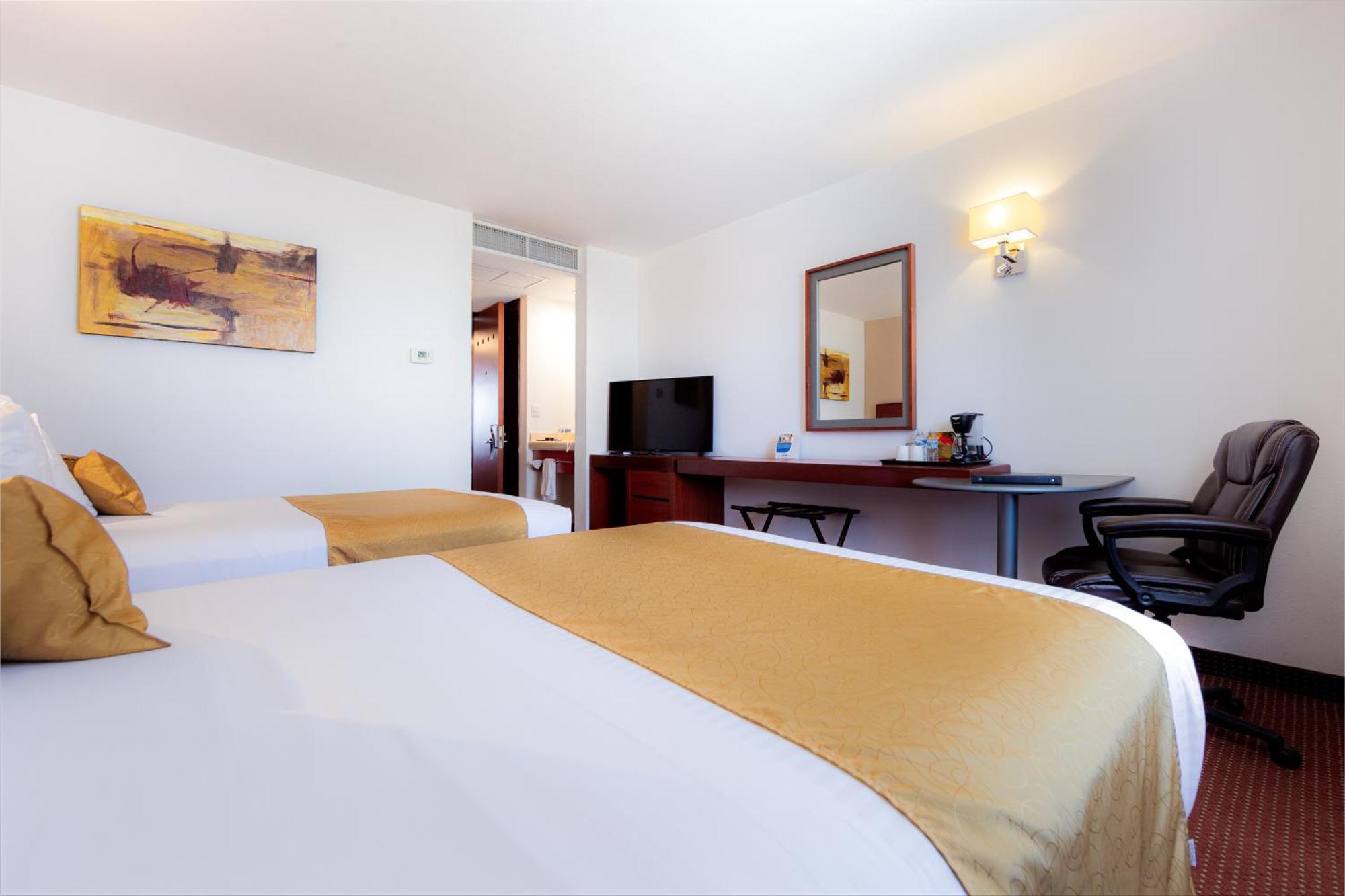 Comfort Tecnologico Hotel Queretaro