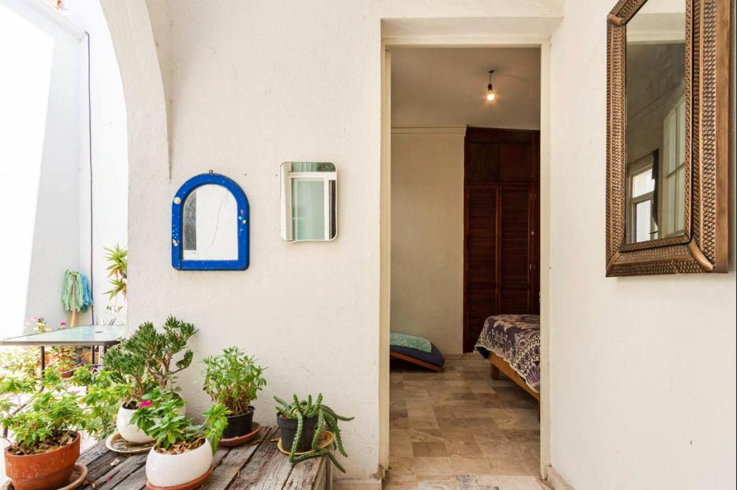 Cuarto Independiente En Centrica Casa Colonial