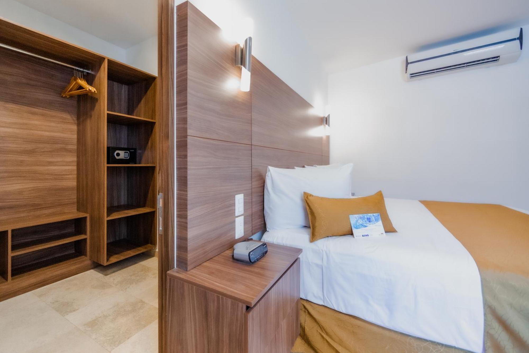 Hotel Comfort Tecnologico 4*