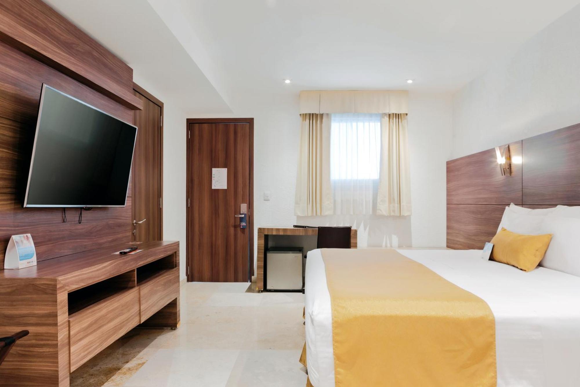 Hotel Comfort Tecnologico 4*