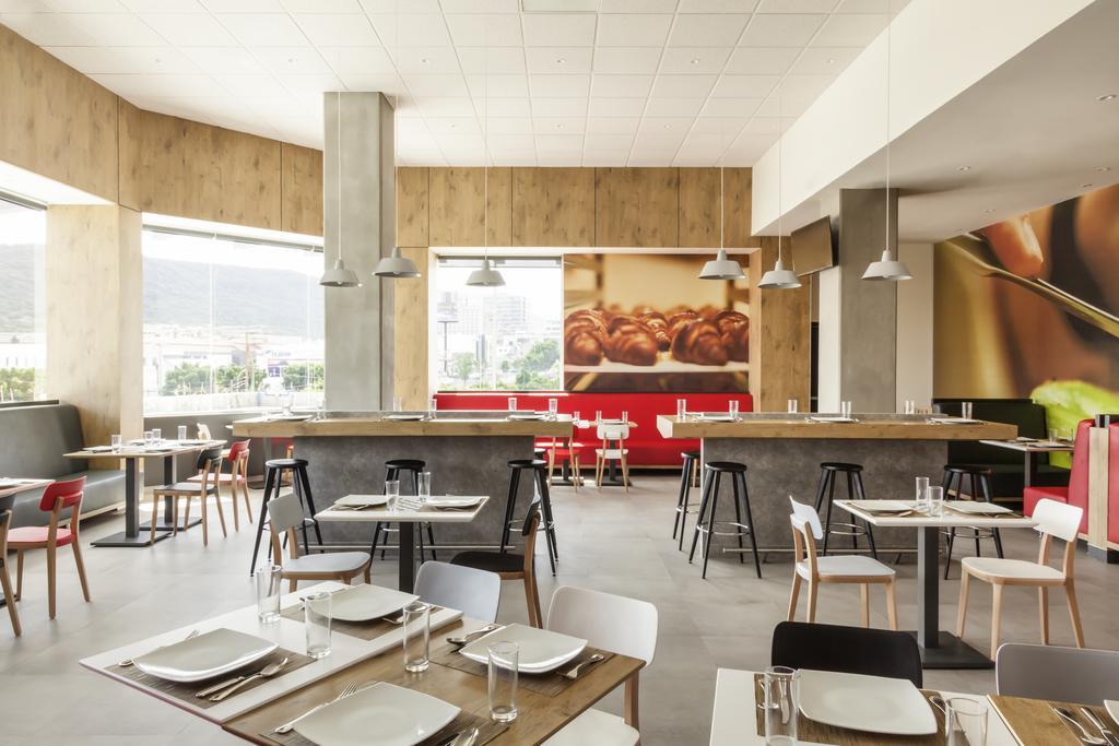 Ibis Hotel