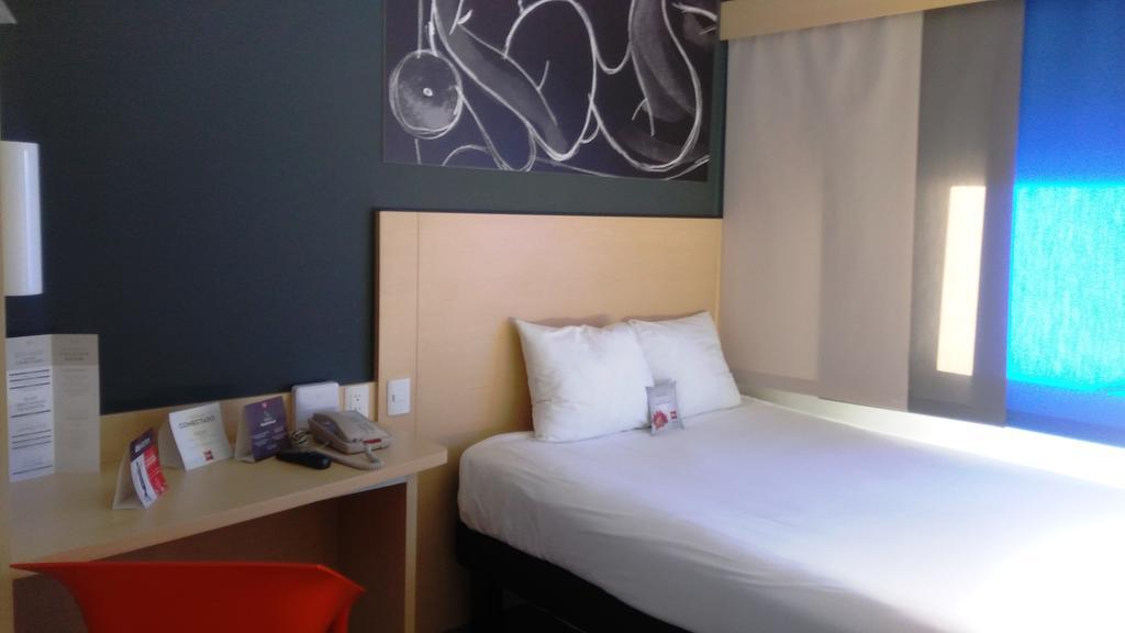 Ibis 3*