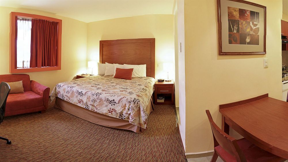 Staybridge Queretaro By Ihg Hotel El Salitre