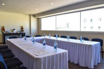 Western Crown Victoria Hotel Querétaro