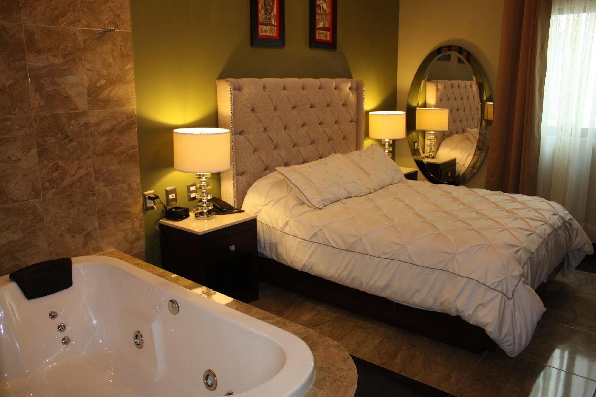 Zarzarosa Boutique 3* Queretaro