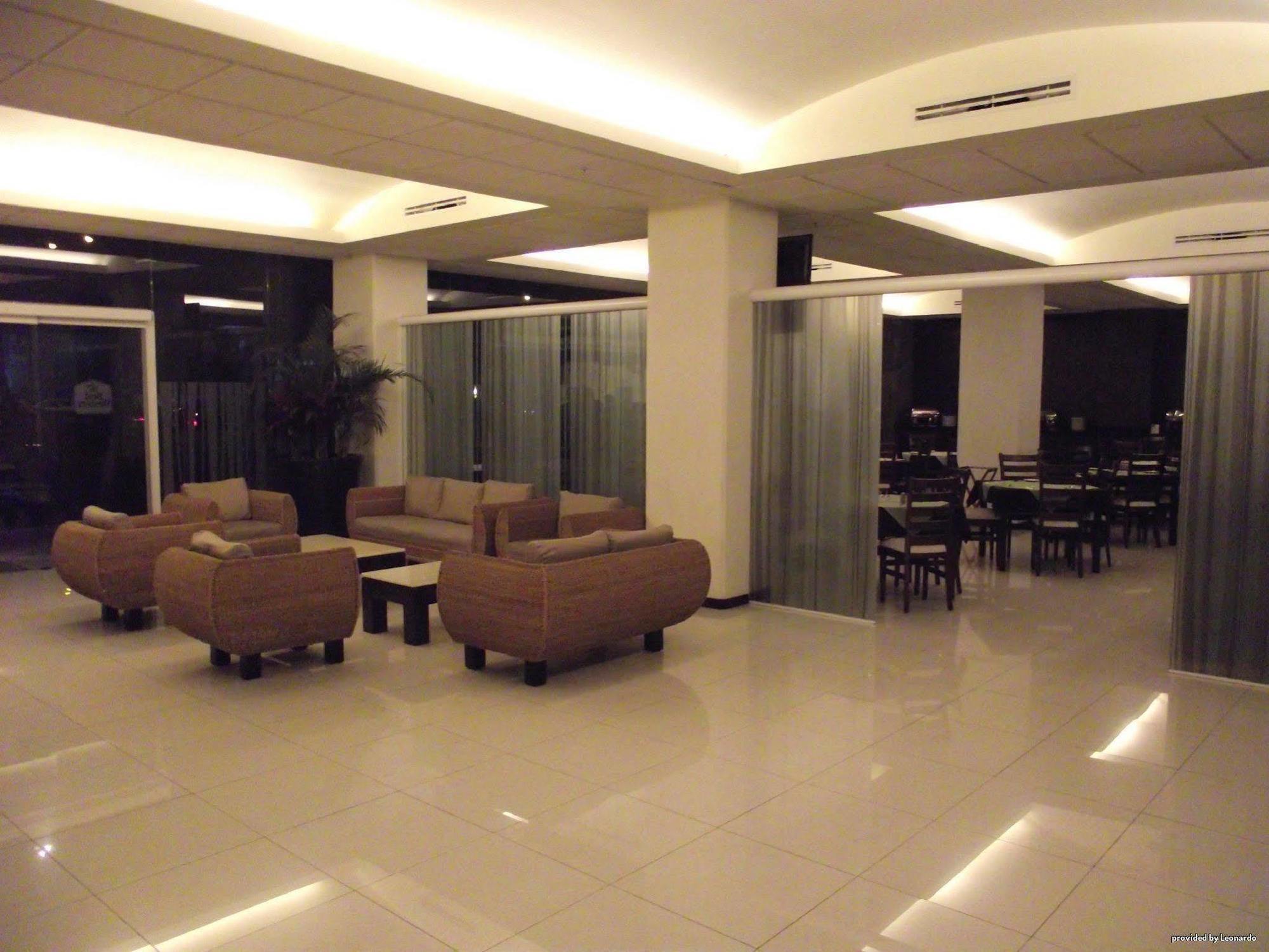 Hotel Western Crown Victoria Querétaro
