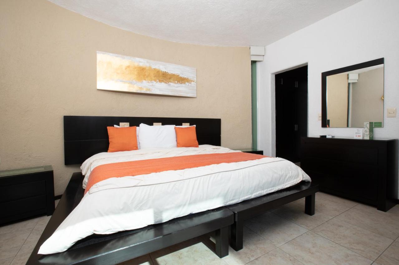 Apartamento La Reserva Suites