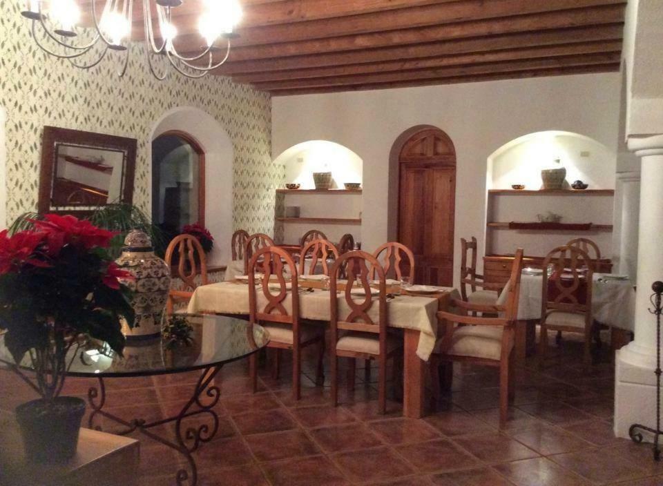 La Casona De Los Colibries Homestay Queretaro