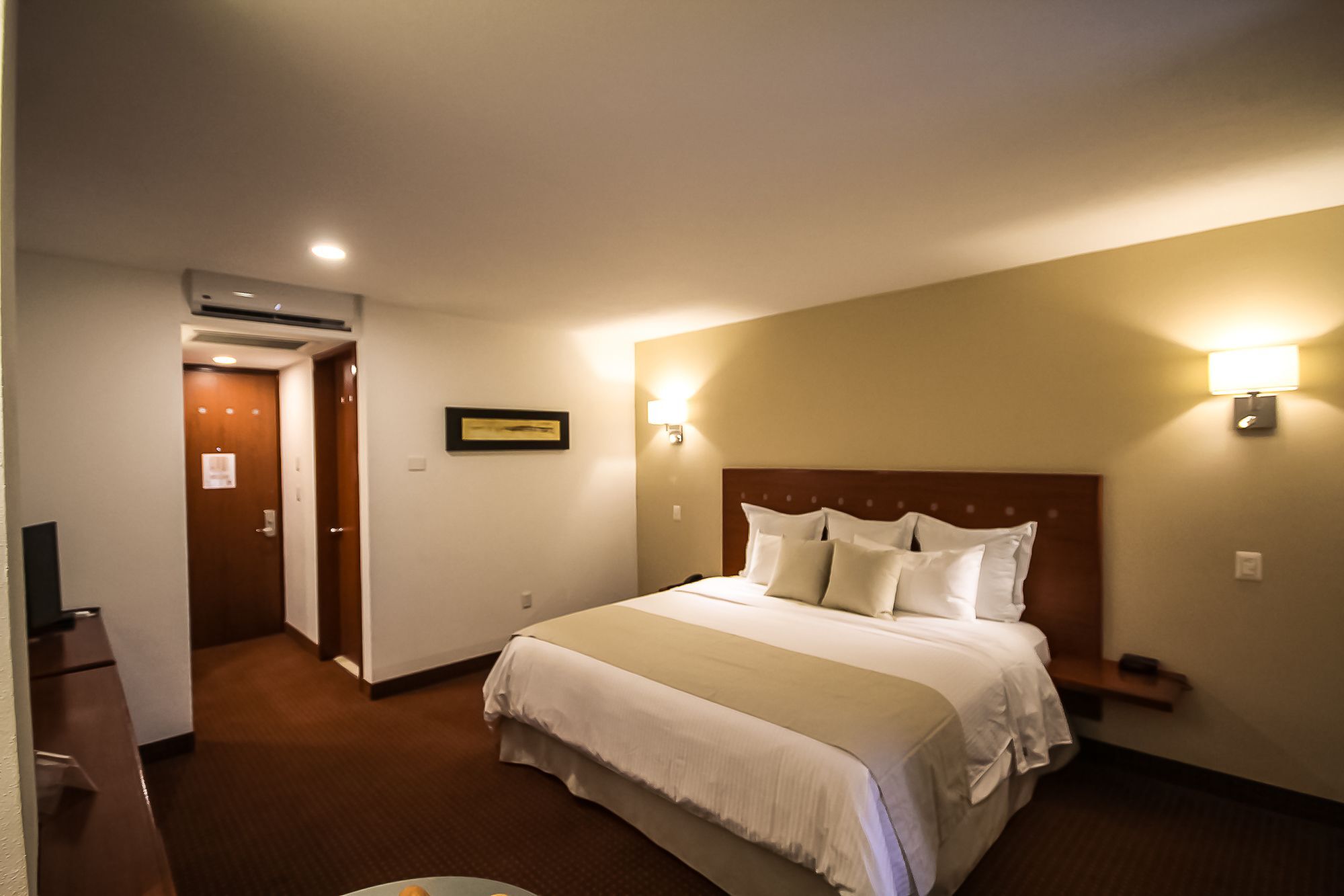 Comfort Tecnologico 4*
