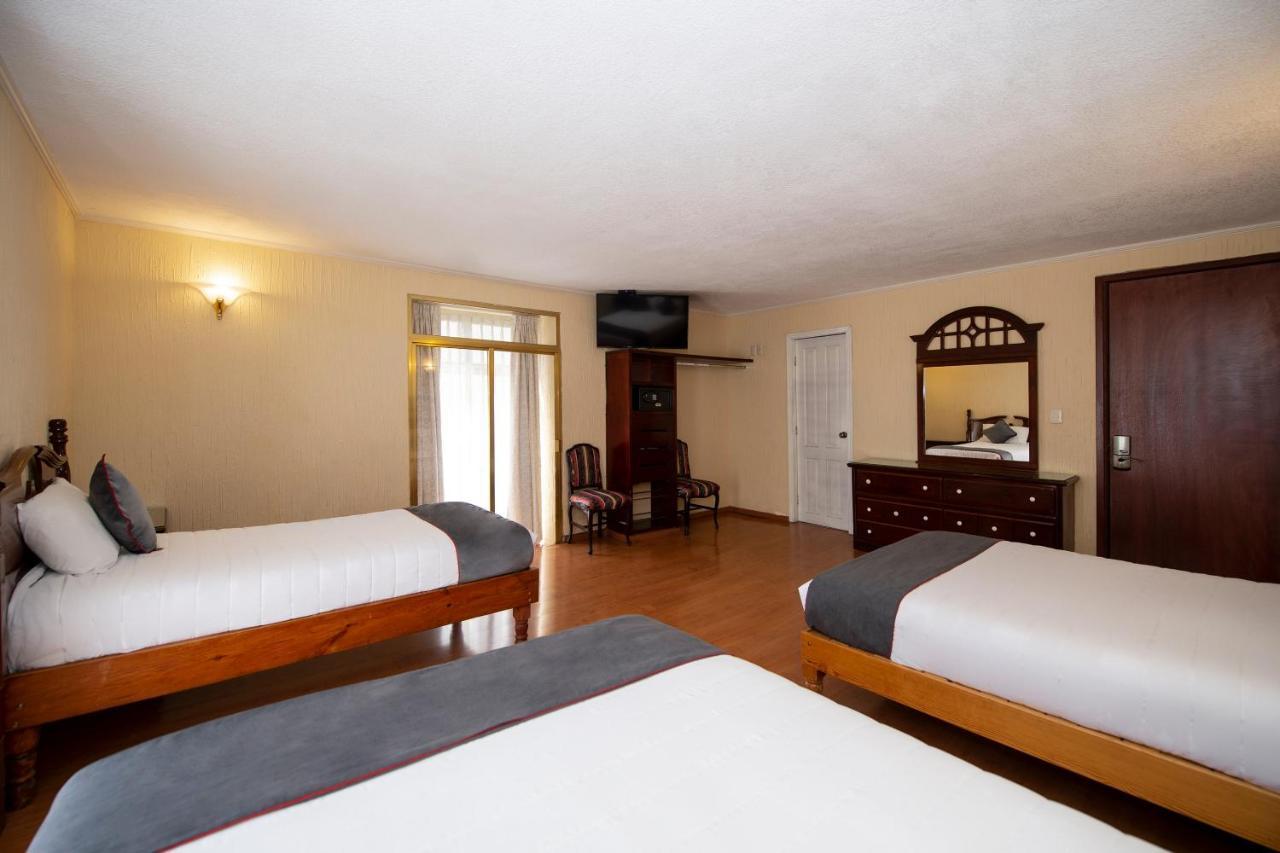 Senorial Hotel 3*