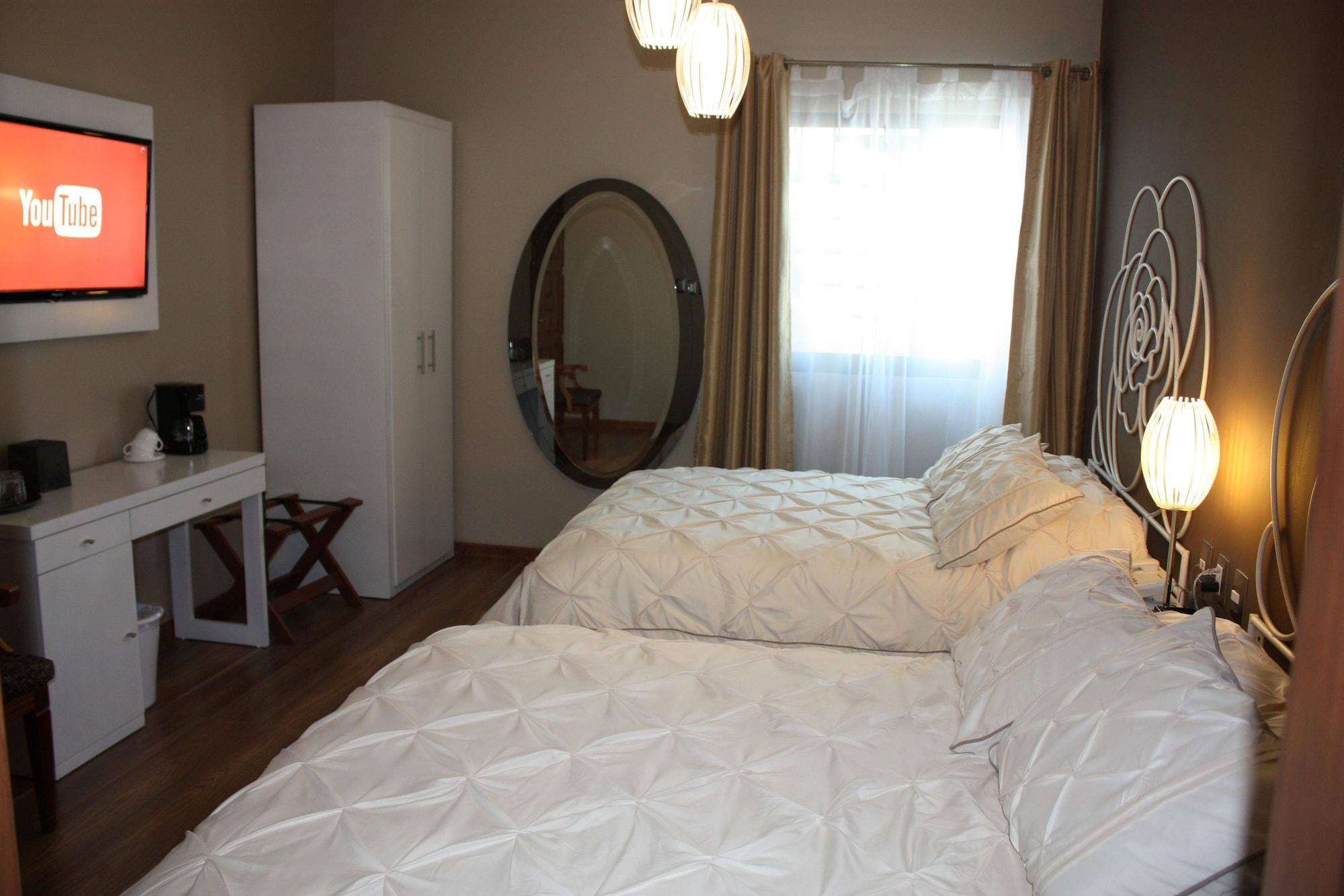 Zarzarosa Boutique 3*