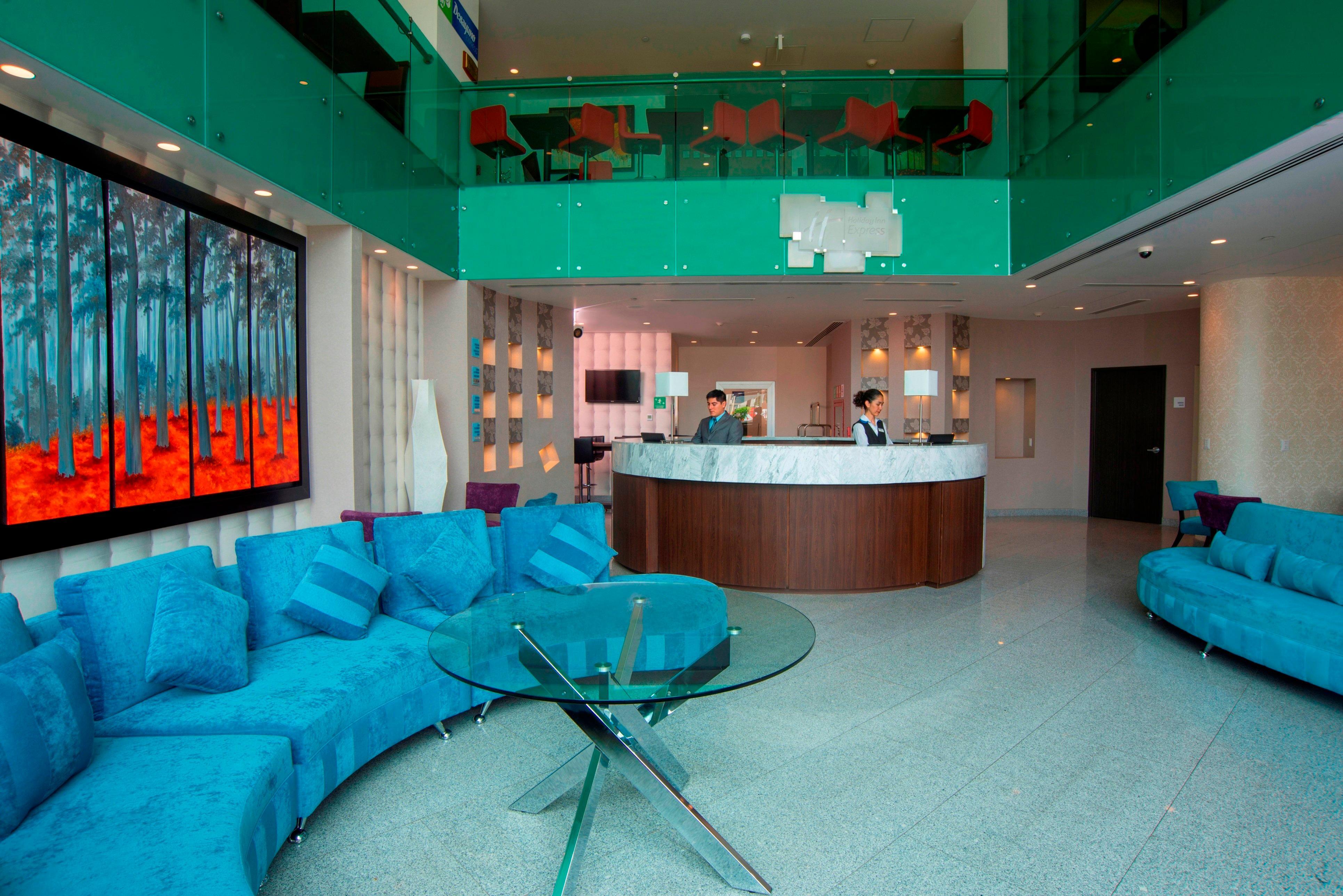 Express & By Ihg Hotel 4*