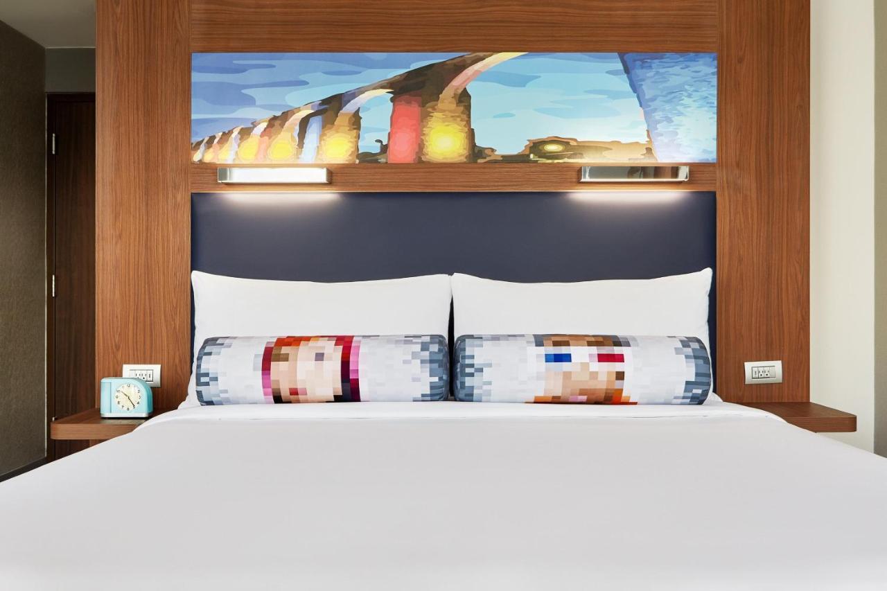 Hotel Aloft 5*