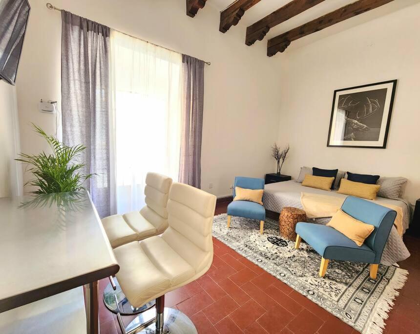 Preciosa Cercana A Jardines Apartamento Querétaro