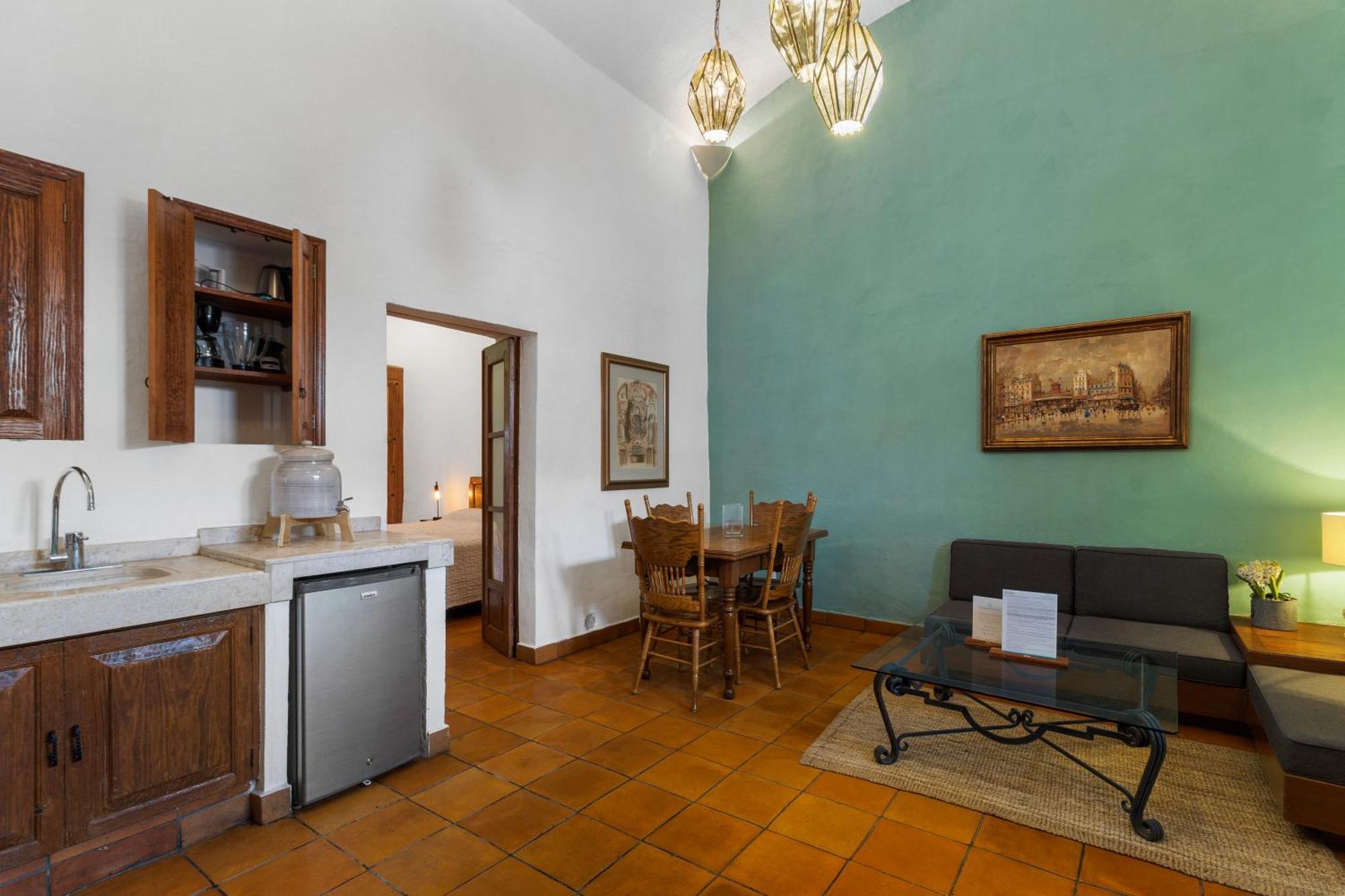 Casa Antigua By Domi Housing Querétaro