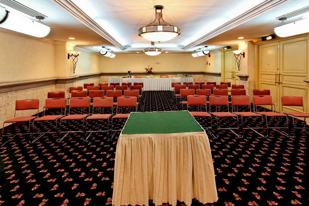 Express & By Ihg Hotel