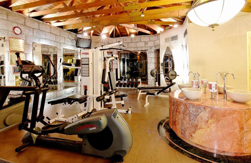 Express & By Ihg Hotel 4*