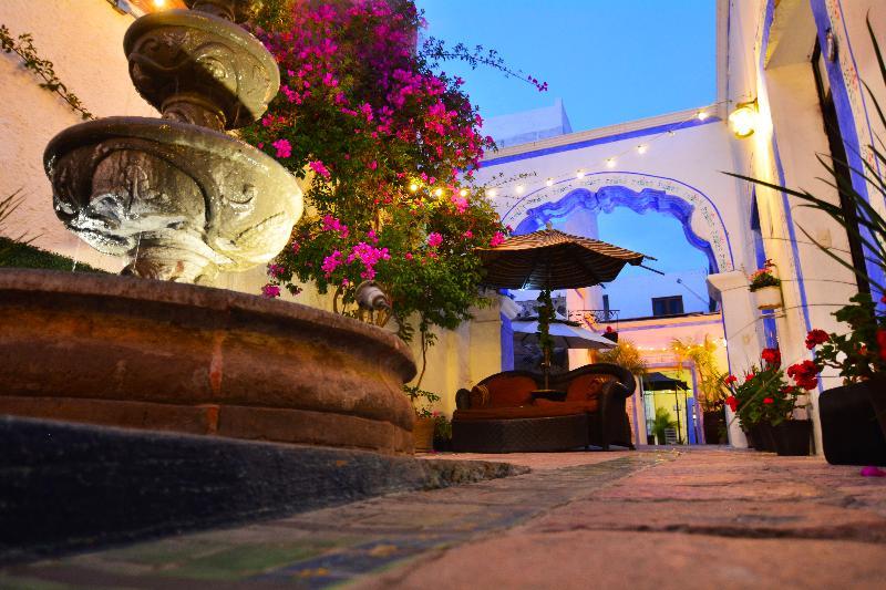 & La Mansion Del B Azul Bed & Breakfast 4*