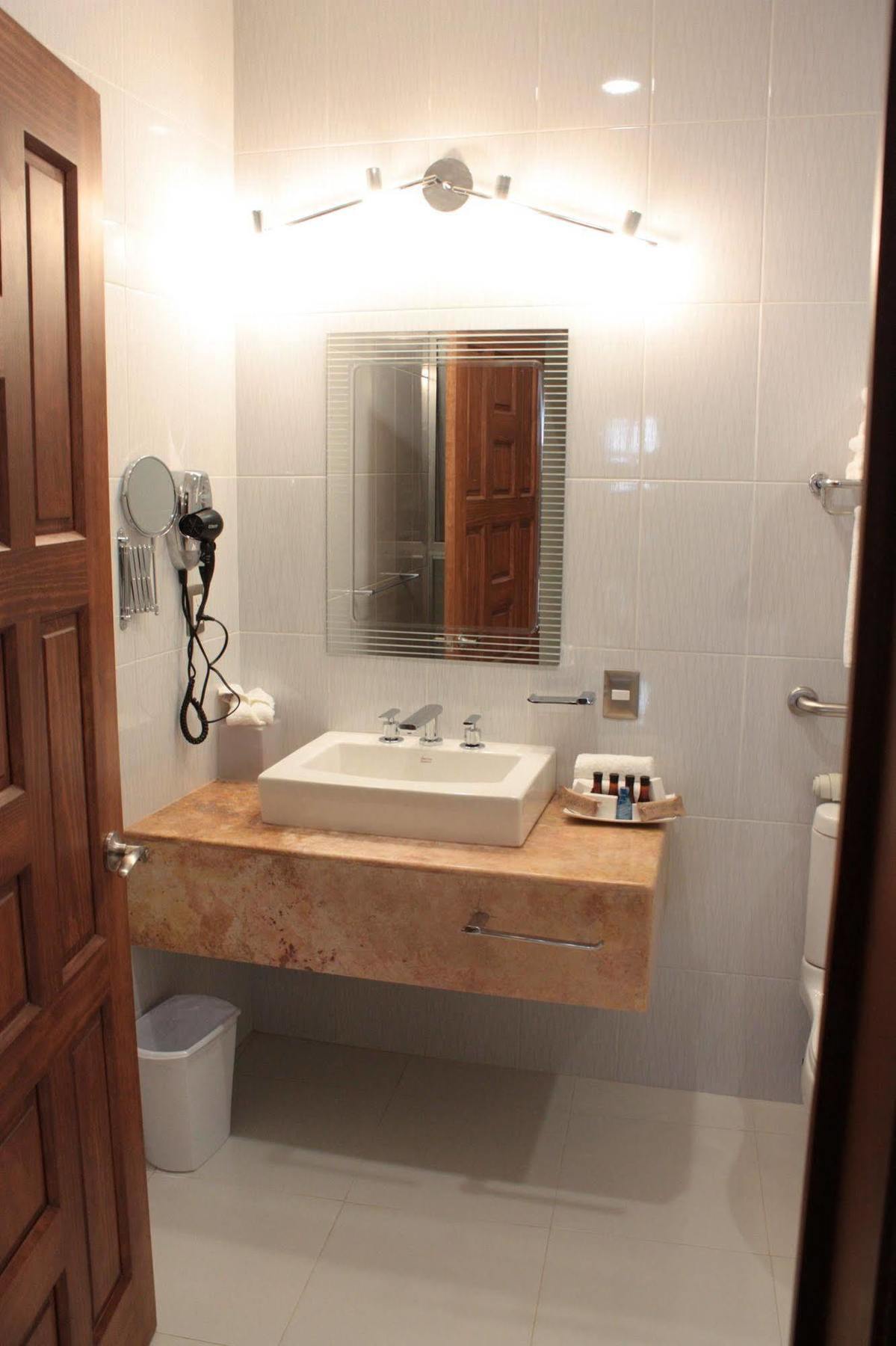 Zarzarosa Boutique Bed and breakfast Querétaro