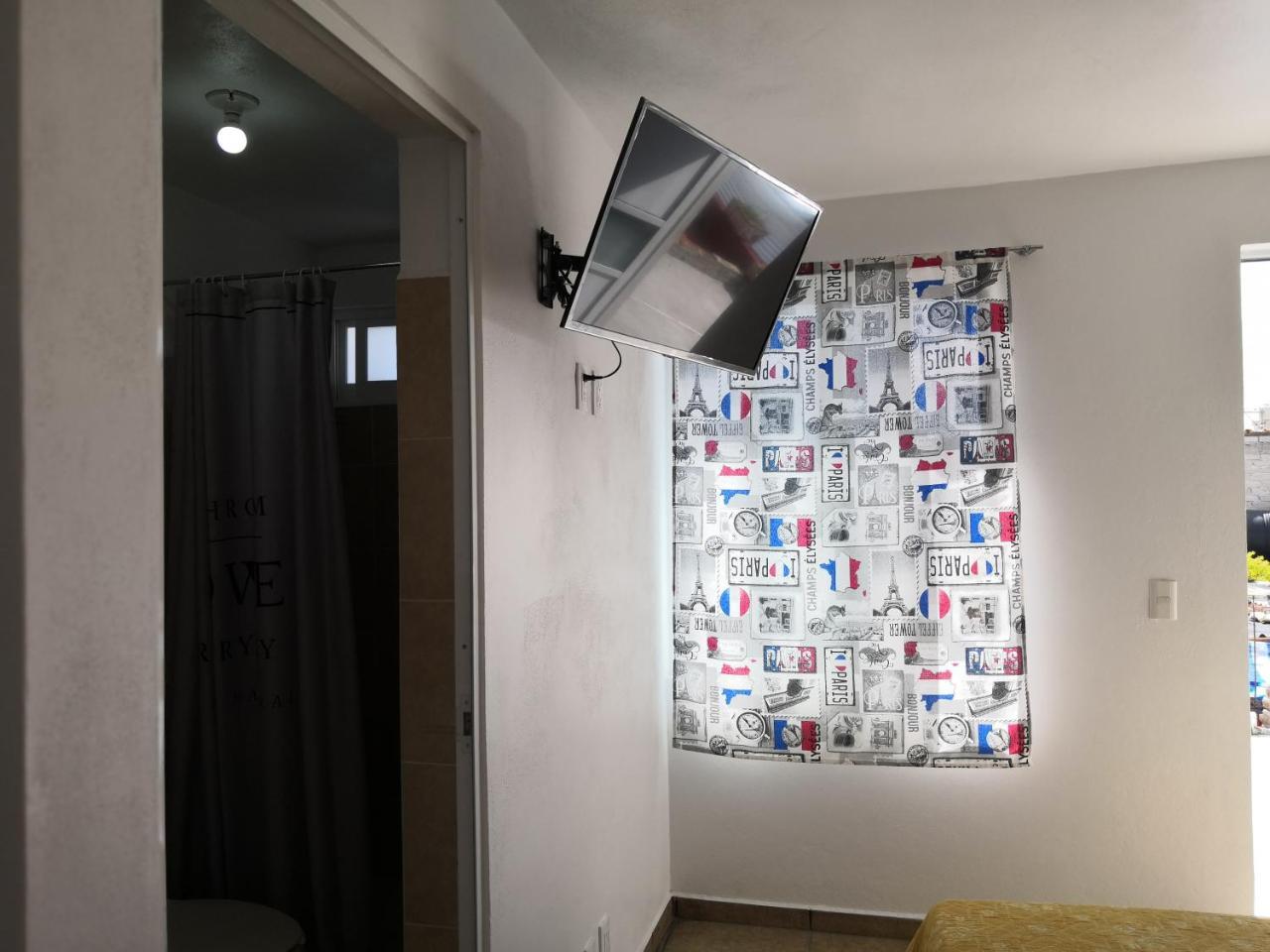 Hostal Maple Querétaro