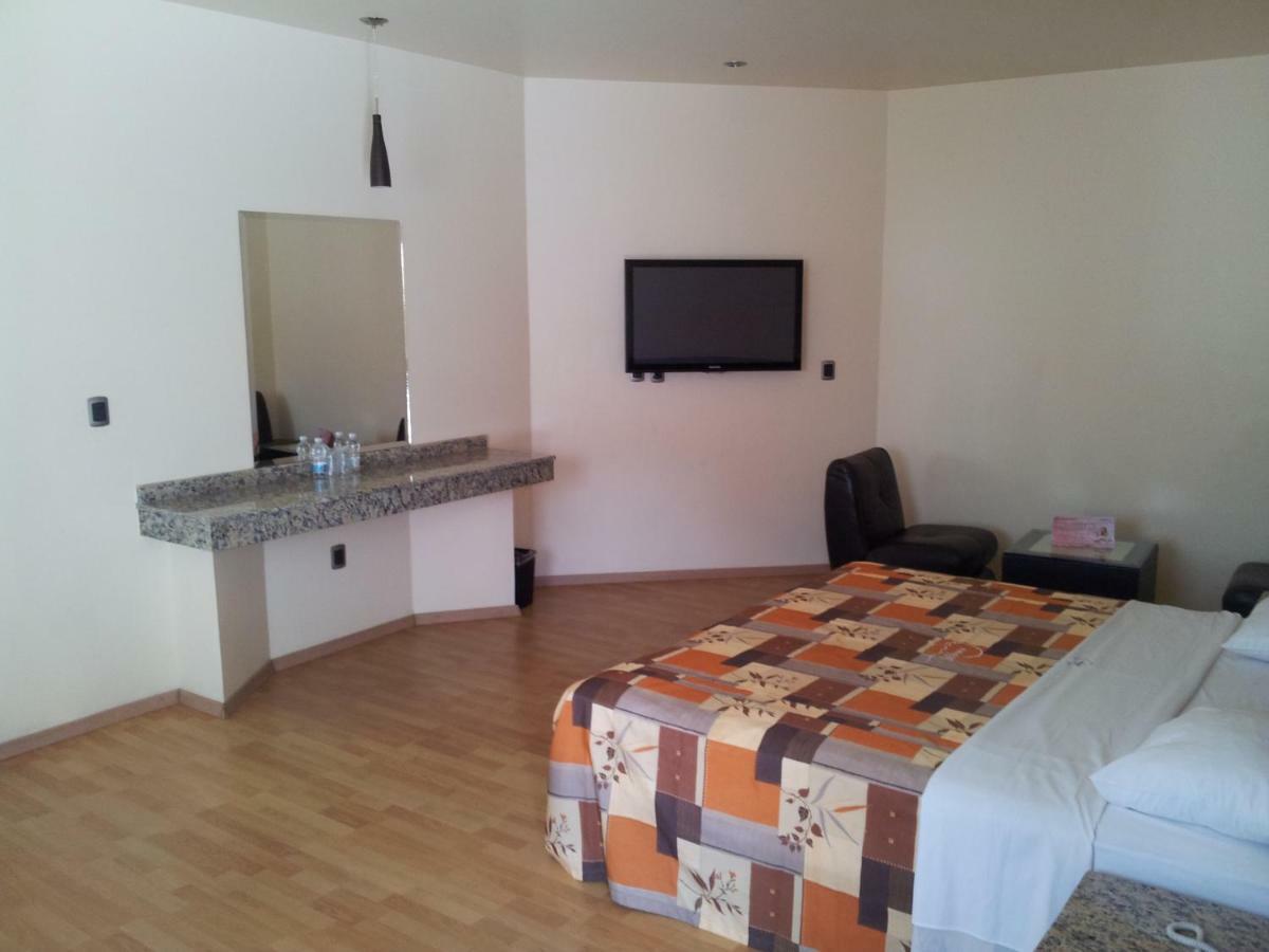 Paraiso Motel 2*