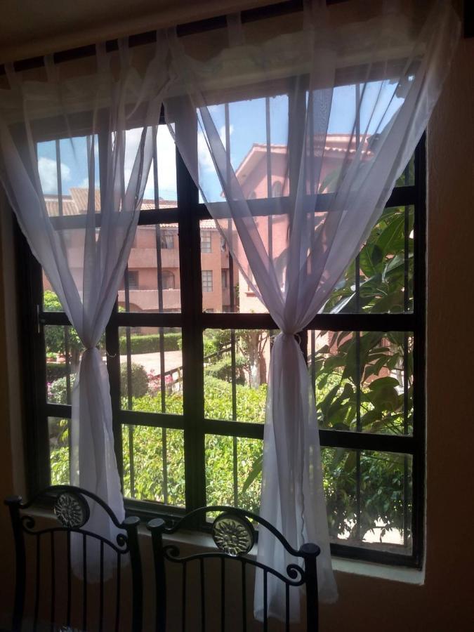Apartamento Departamento Ubicación, Cómodo, Estacionamiento Querétaro