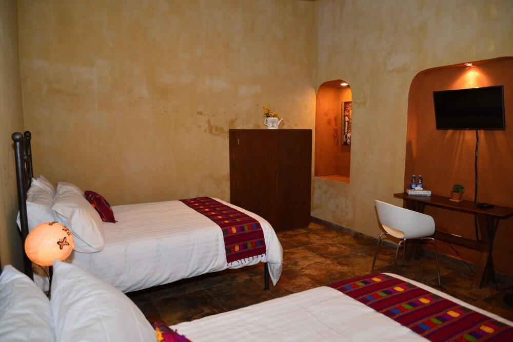 Boutique Cantera Hotel 3*