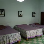 Lele Panchito y Lavanda Juntos en el Centro