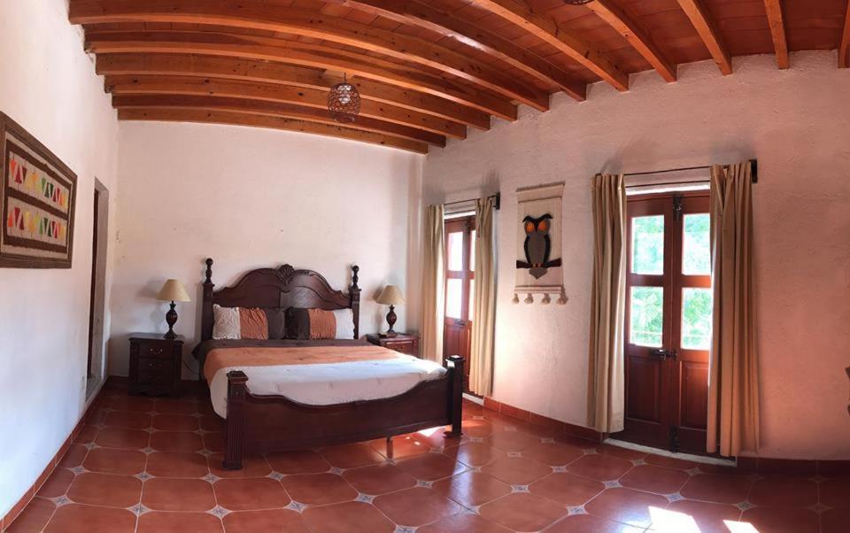 Hotel Ecoturistico La Salitrera Colon