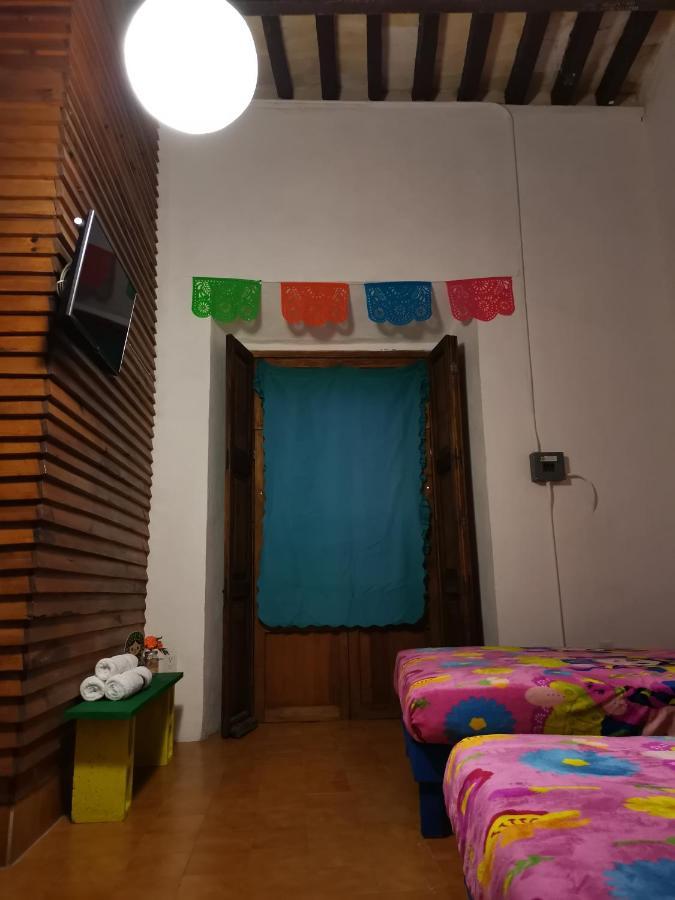 Lele Y Panchito En El Centro ***estacionamiento*** Apartamento