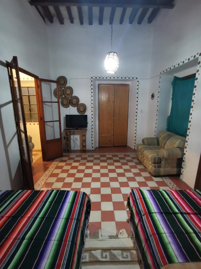 Apartamento Lele Y Panchito En El Centro ***estacionamiento*** Querétaro
