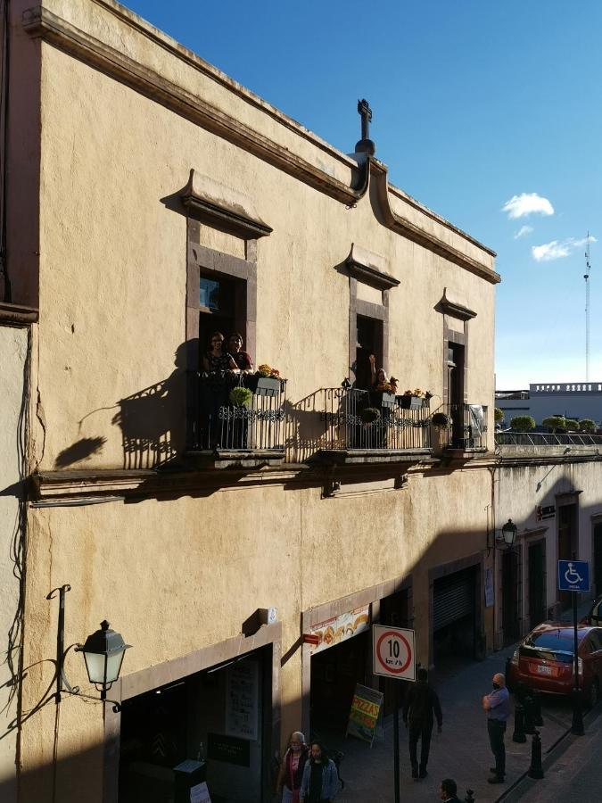 Lele Y Panchito En El Centro ***estacionamiento*** Querétaro