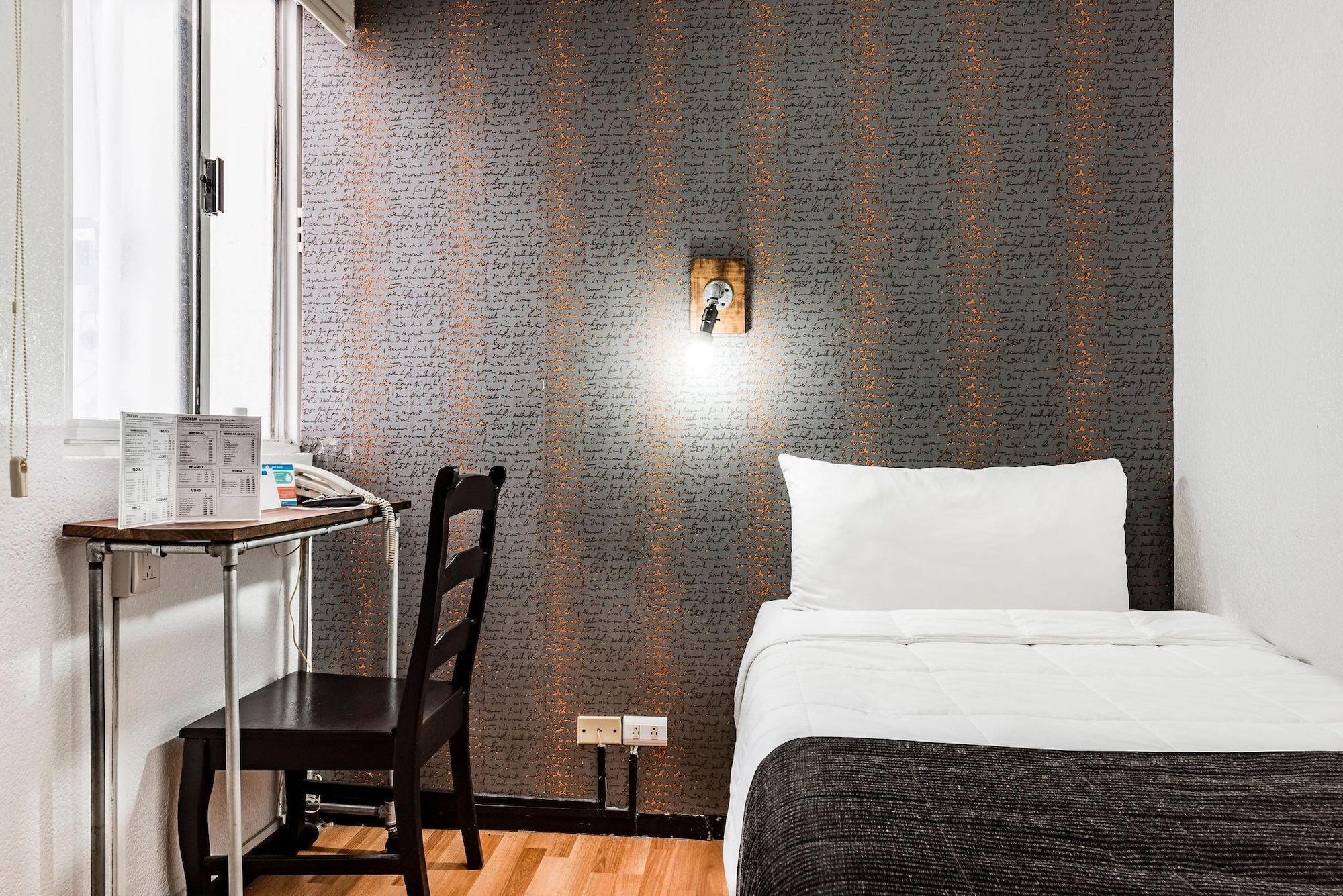 Hi Impala Hotel Queretaro