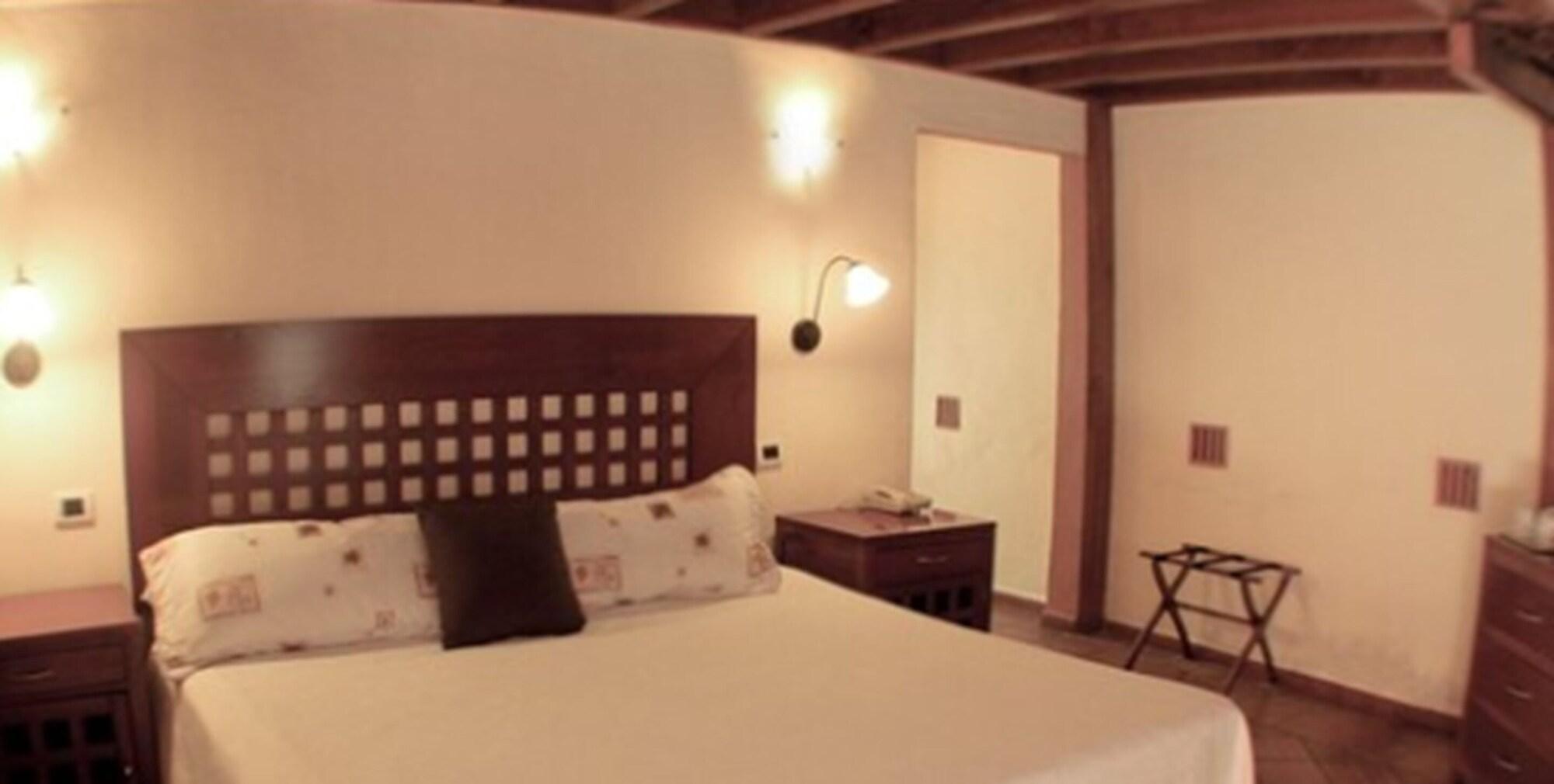 Quinta Santiago Hotel