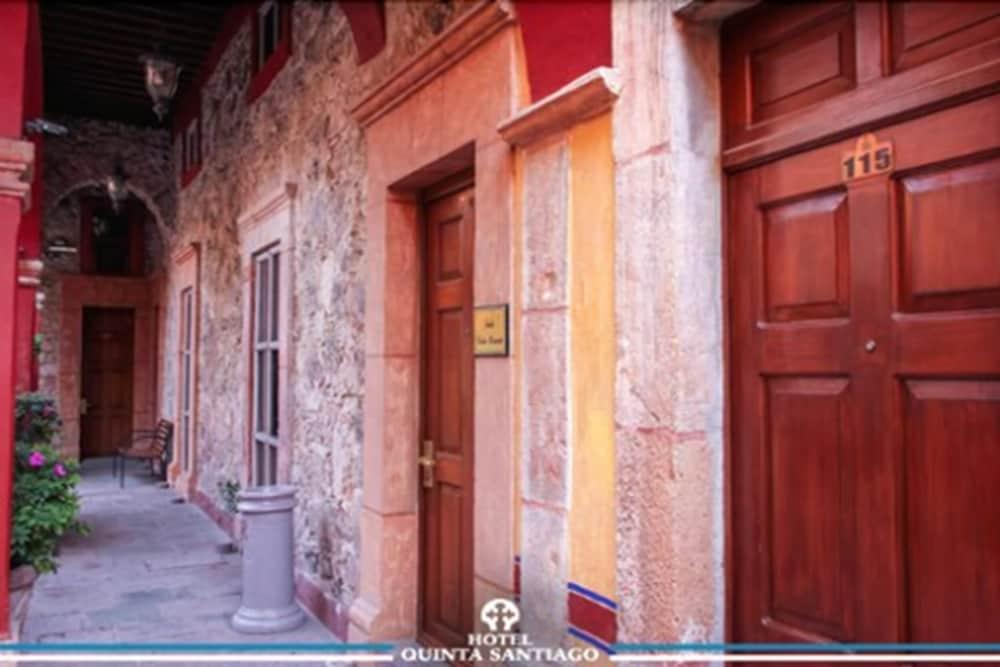 Quinta Santiago Hotel