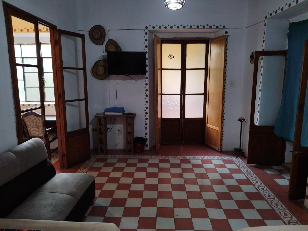Apartamento Lele Panchito Y Lavanda Juntos En El Centro Querétaro