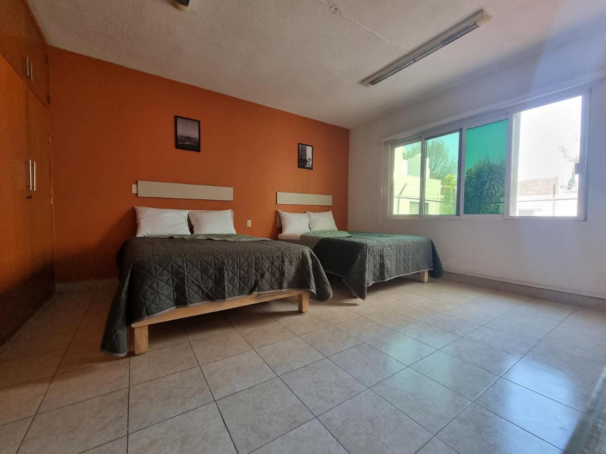 Residencia Ximatario Guest house Queretaro